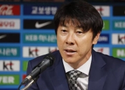 开云体育入口-亚洲球队主教练换帅，振兴球队士气的简单介绍