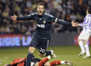 开云下载-快船冲垮雄鹿，一场定义季后赛格局的焦点战