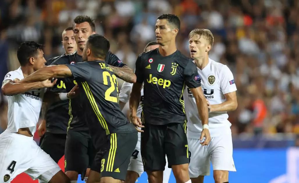 法国翻盘尤文，阿奎罗关键制胜的简单介绍