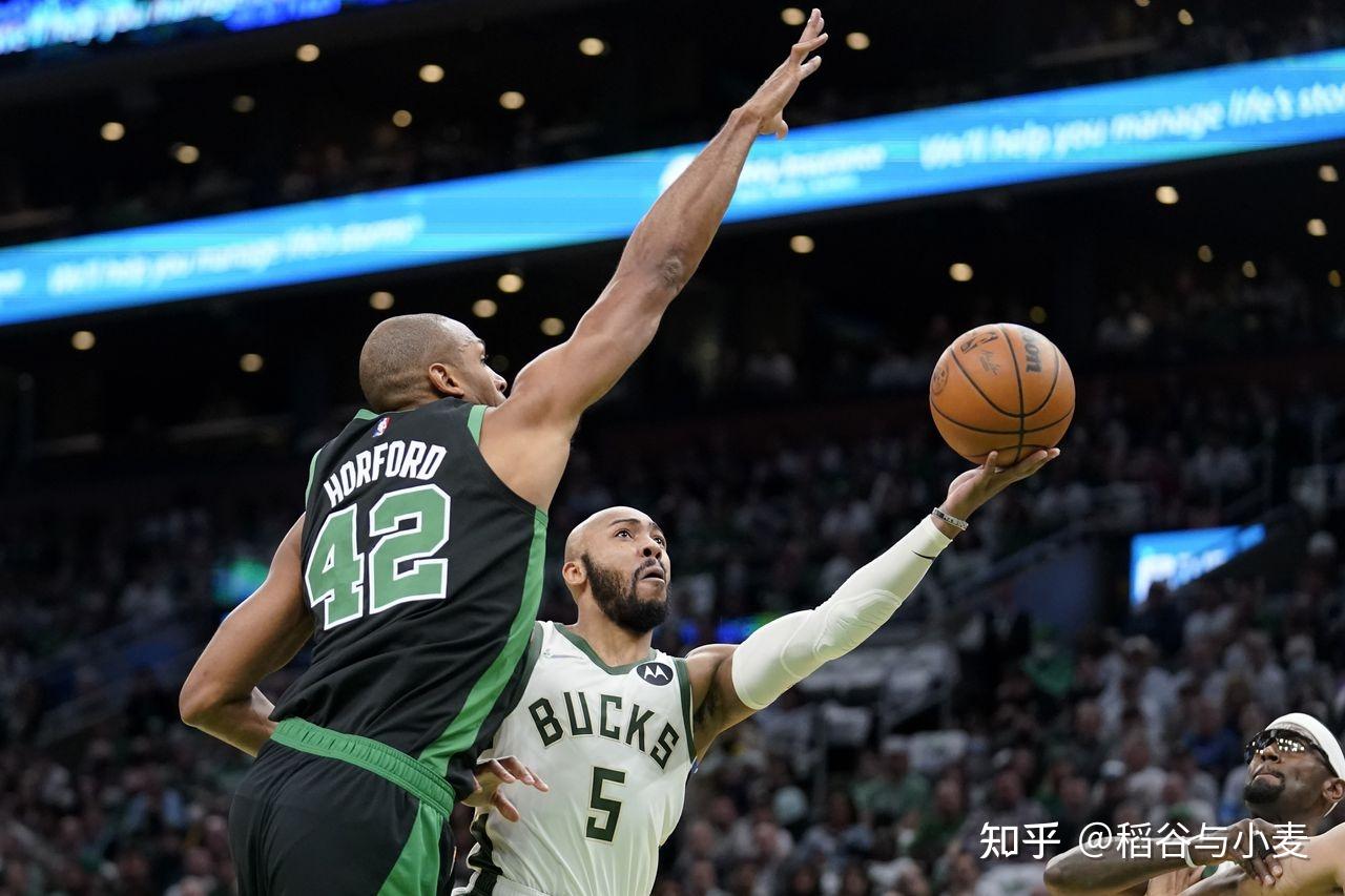 雄鹿B队血洗塞尔维亚男篮，费沃斯打破历史纪录