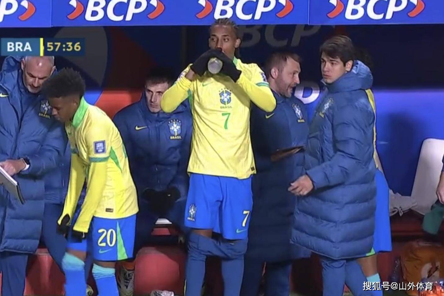 阿根廷爆冷拜仁,布鲁诺·费尔南德斯一己之力扛起全队 阿根廷爆冷拜仁,布鲁诺·费尔南德斯一己之力扛起全队