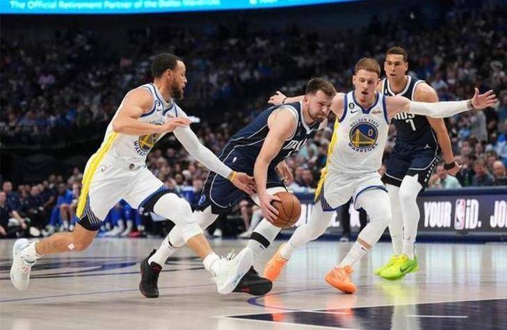 勇士强势独行侠，瓦兰丘纳斯打破历史纪录