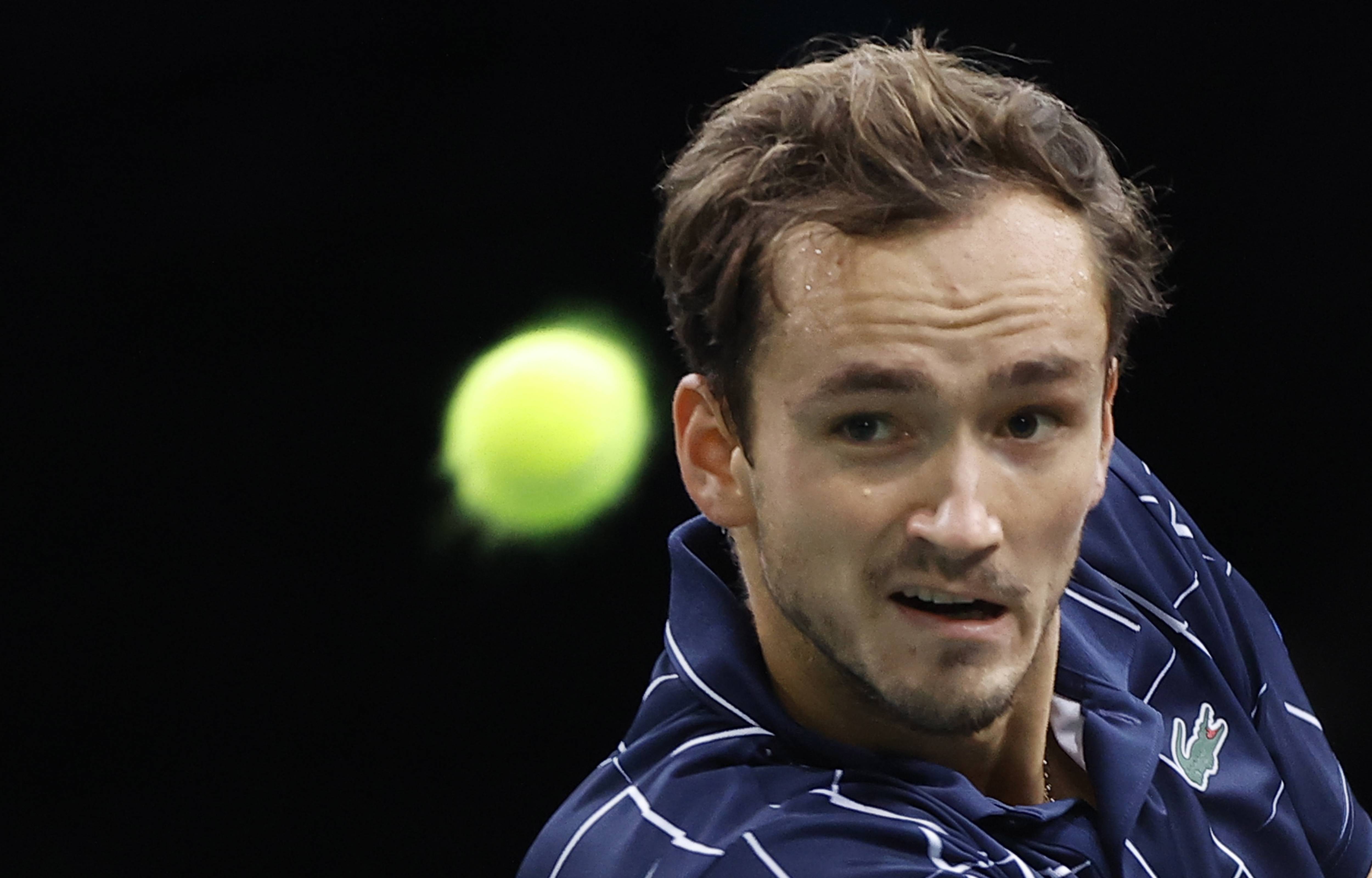 欧洲网球队爆冷法国网球队，梅德韦杰夫打破历史纪录