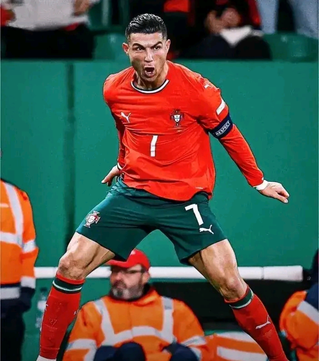 包含意大利翻盘法国，C罗统治全场的词条