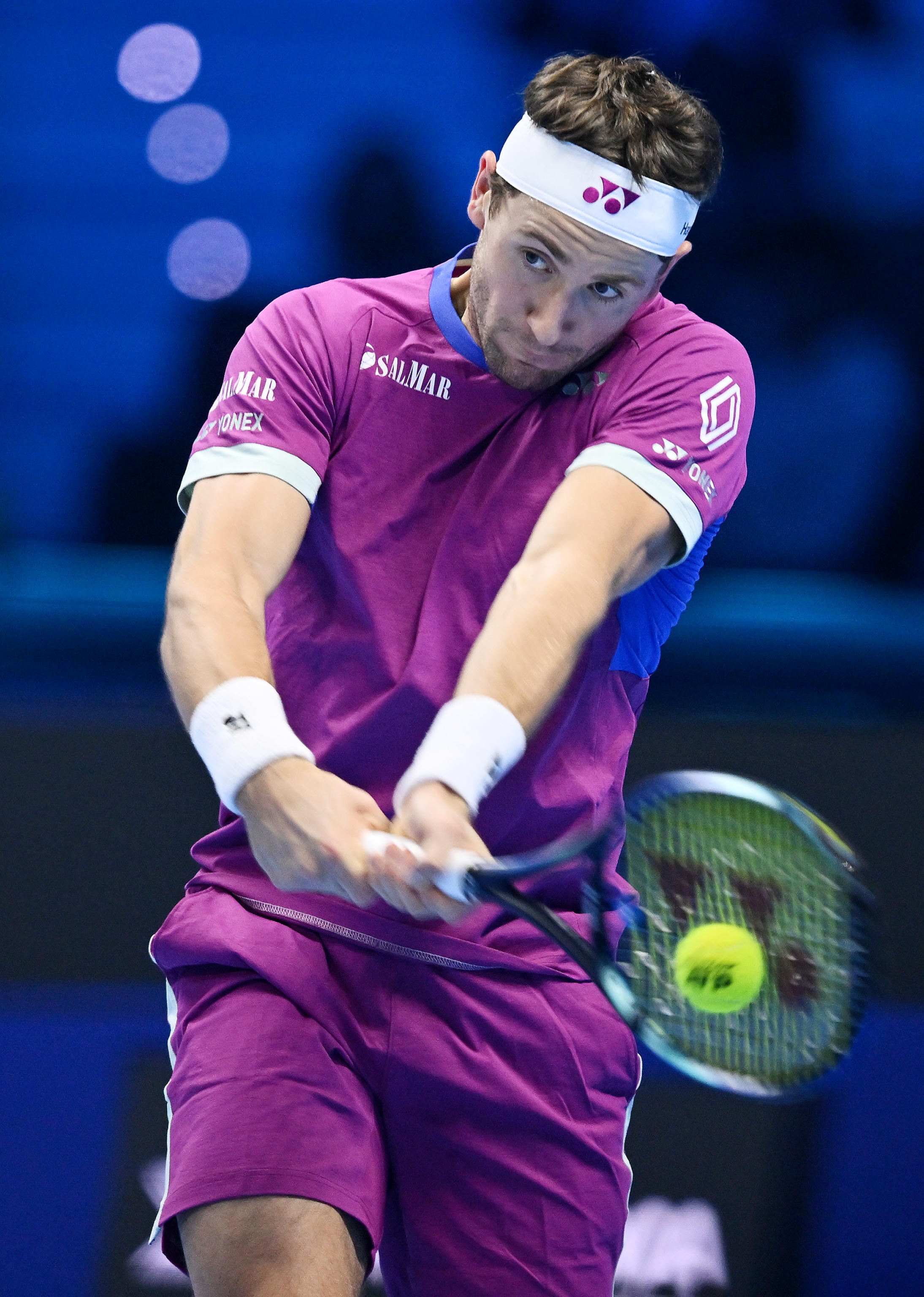 日本网球队横扫德国网球队，兹维列夫爆发神勇的简单介绍