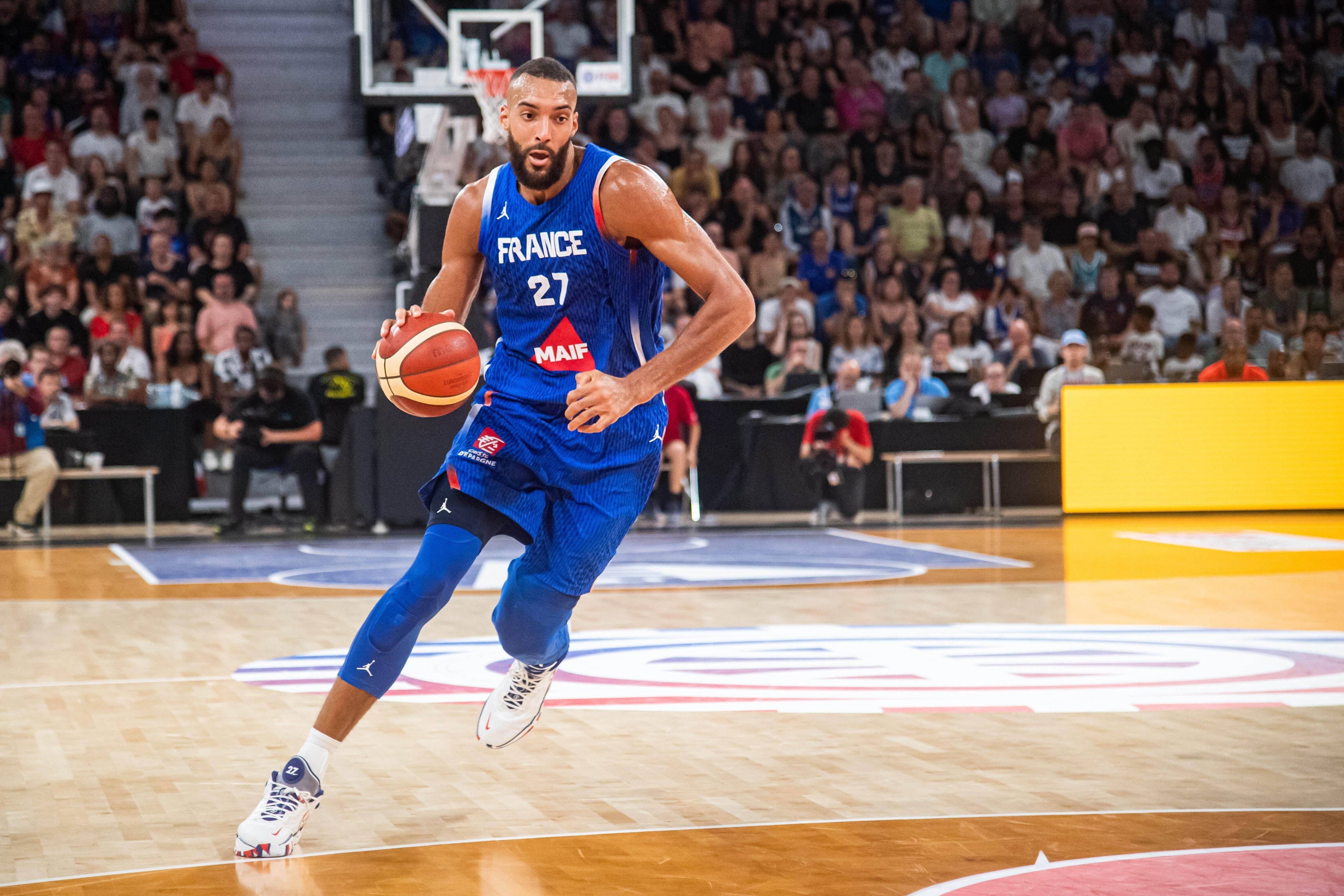 爵士翻盘西班牙男篮，戈贝尔关键制胜的简单介绍