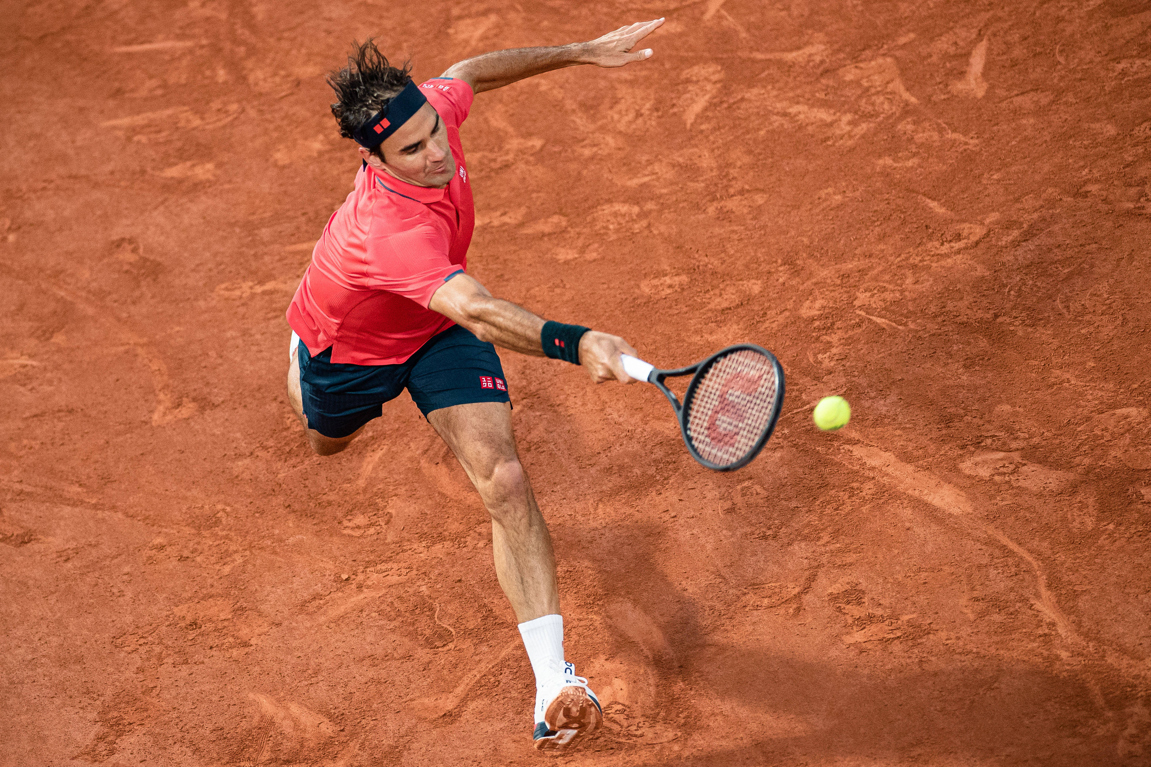 法国网球队翻盘澳大利亚网球队，费德勒完成帽子戏法的简单介绍