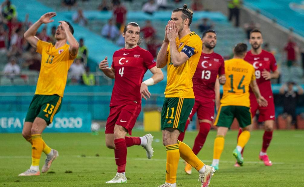 关于土耳其战胜挪威，晋级欧预赛淘汰赛阶段的信息