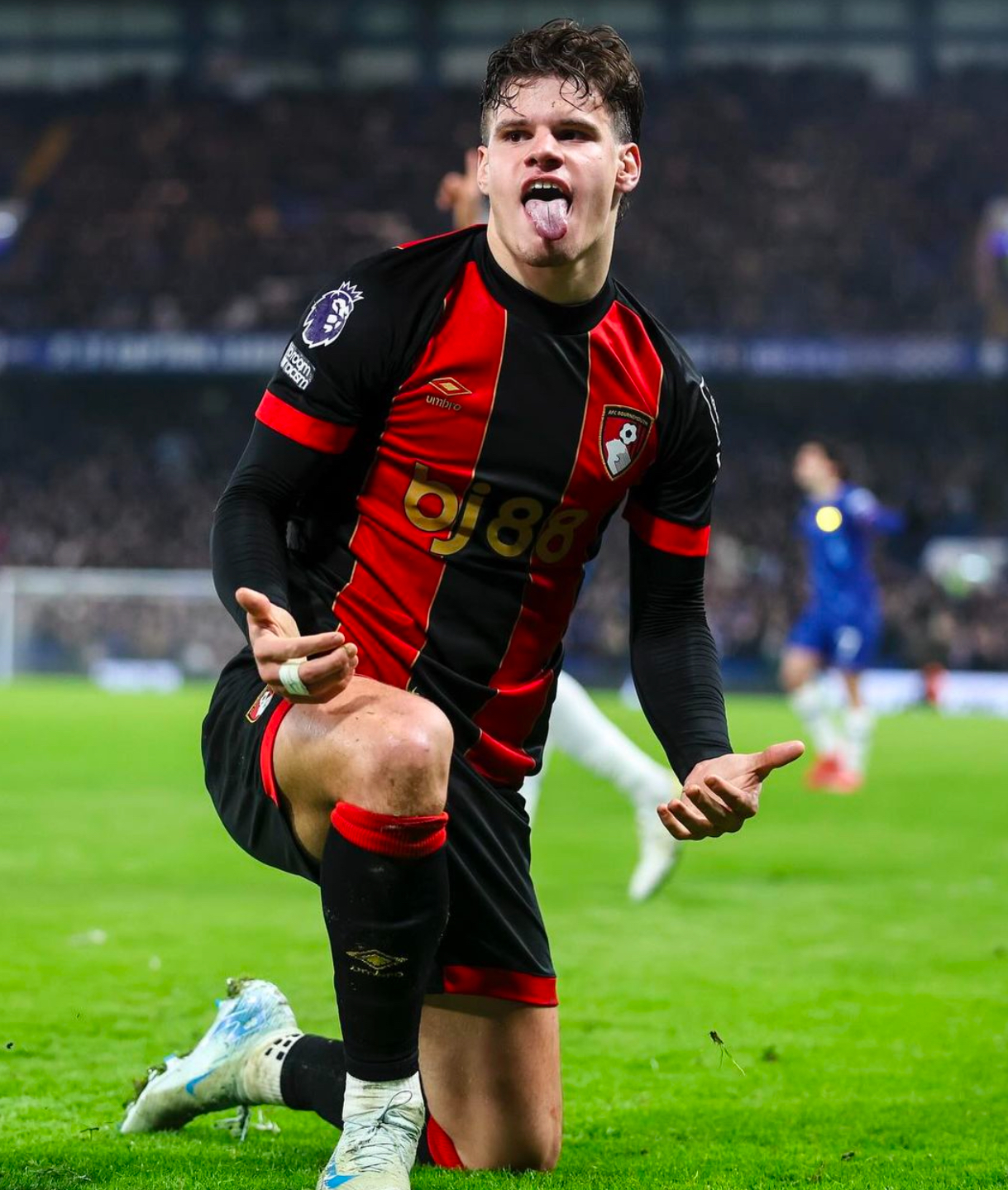 包含瓜迪奥拉再度受挖角邀请，AC米兰球迷期待的词条