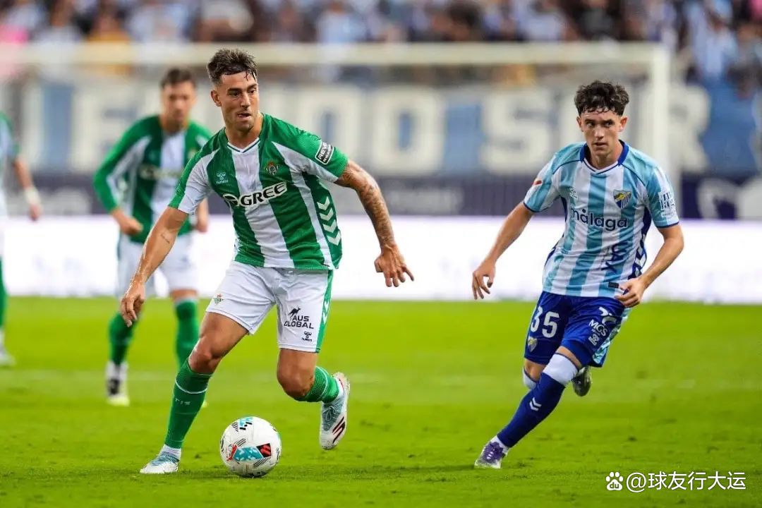 关于埃尔切队在比赛中克服了困难，取得了胜利的信息