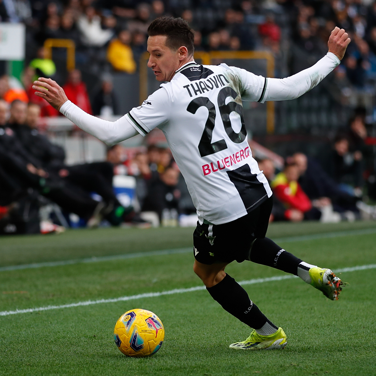 关于乌迪内斯客场挑战，展现团队凝聚力的信息