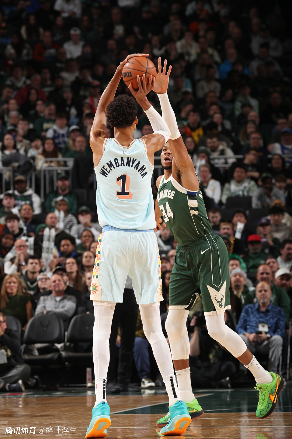 关于雄鹿再度大胜，球队士气高涨不可一世的信息