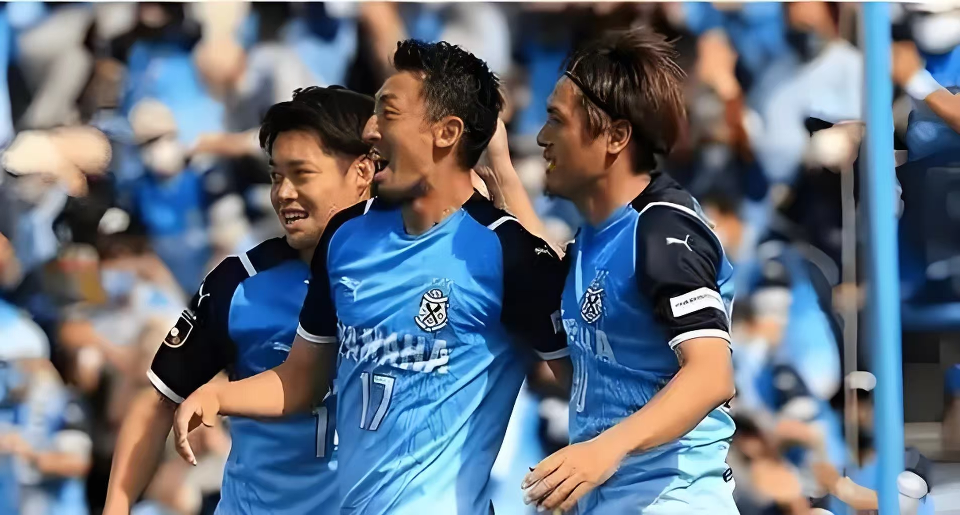 包含普雷斯顿主场不敌切斯特菲尔德，保级压力逐渐增加的词条