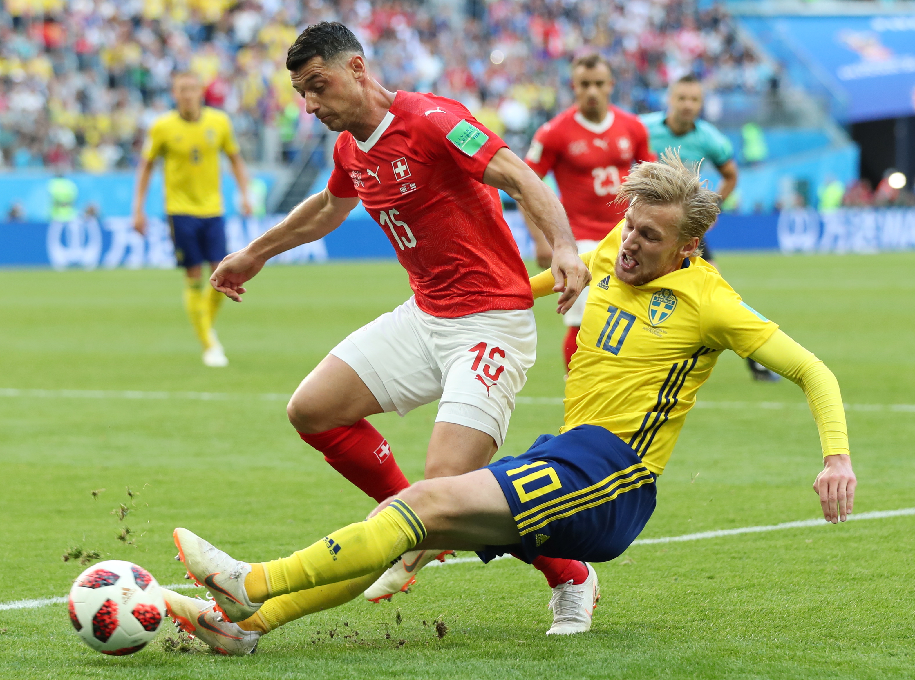 俄罗斯世界杯赛程曝光，各队备战全力以赴的简单介绍