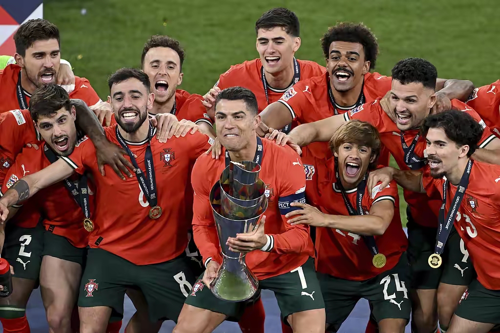 葡萄牙队以强大实力击败对手的简单介绍